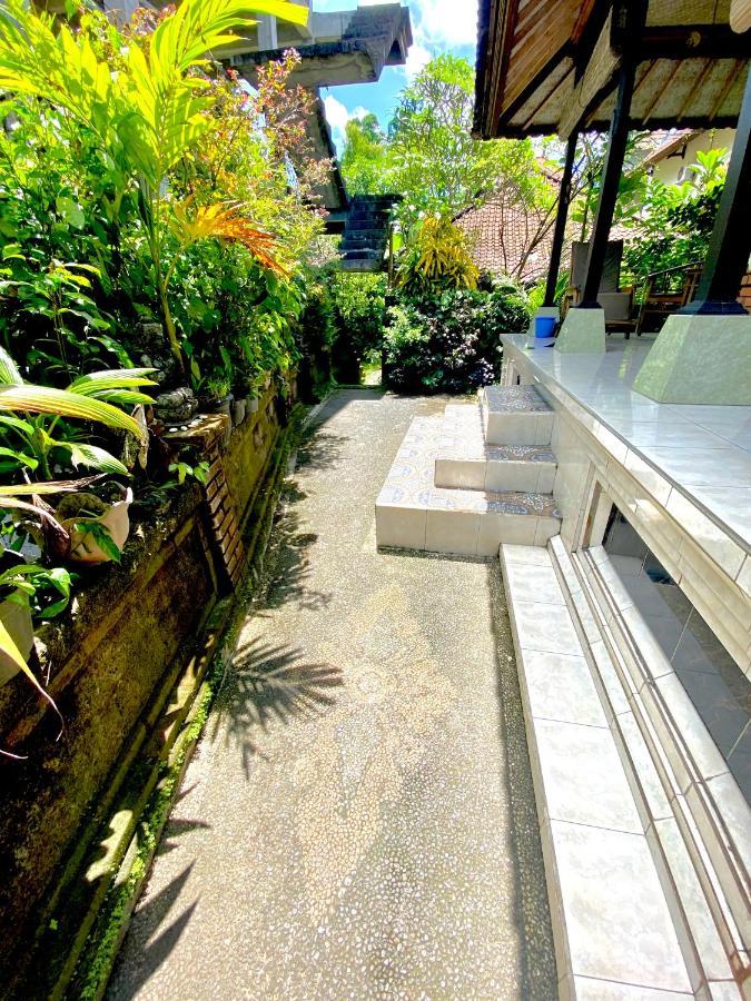Ayu Homestay อูบุด ภายนอก รูปภาพ