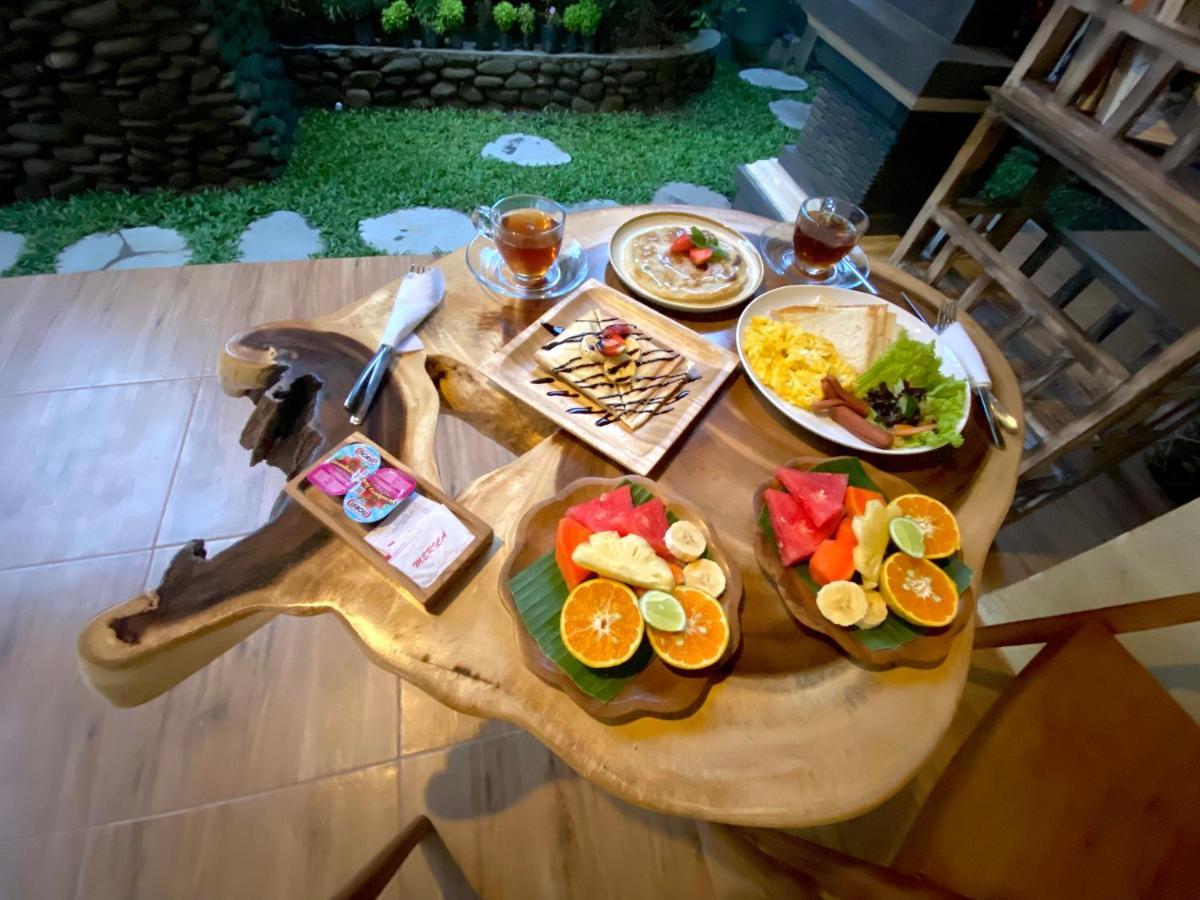 Ayu Homestay อูบุด ภายนอก รูปภาพ